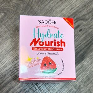 🌻5 for $30🌻 Sadoer Strawberry Hand Cream in a Strawberry Shaped Jar
